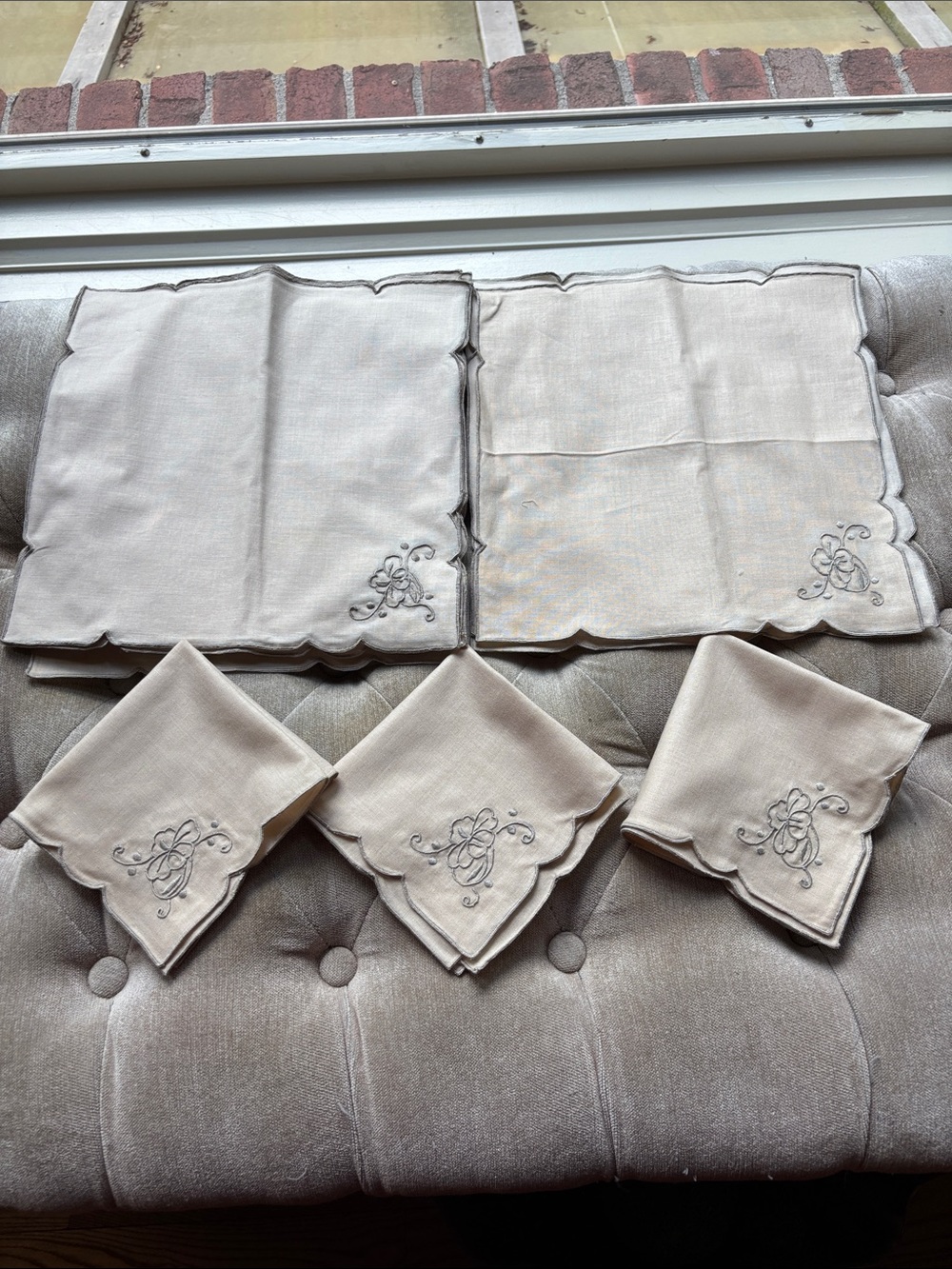 12 cocktail linen napkins